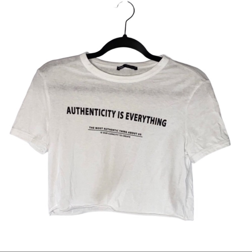 Zara Tee